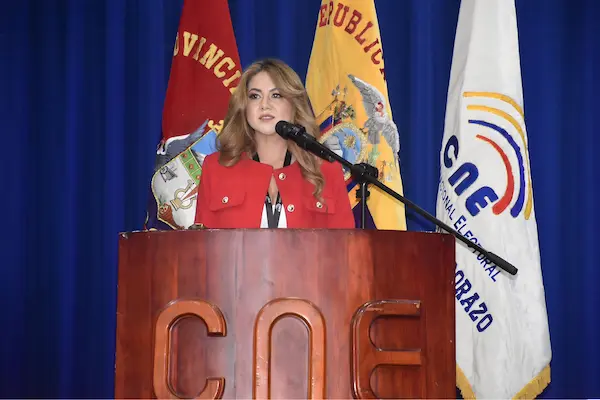 Inicio oficial de la jornada democrática en Chimborazo