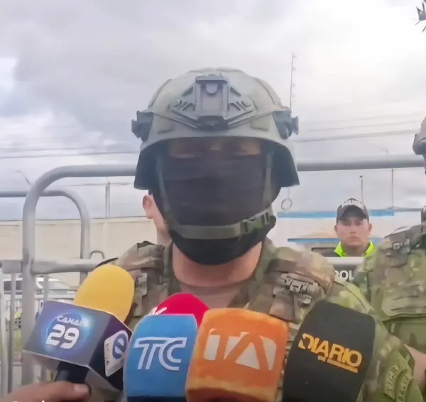 Coronel de EMC Carlos Ayala, comandante de la Brigada de Caballería Blindada N°11 Galápagos.