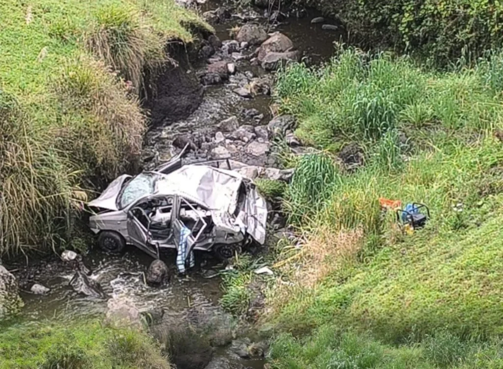 Accidente en Mocha deja un hombre muerto y una mujer herida.