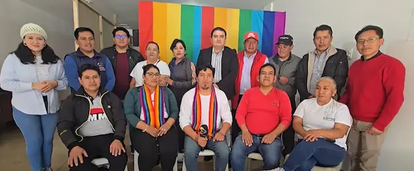 Pachakutik Chimborazo y colectivo se unen por el NO para hacer campaña