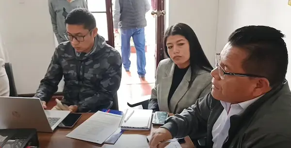 Comisión de Fiscalización revida informe de la maquinaria entregada por el Municipio Riobamba.