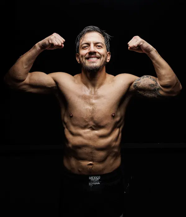 El peleador riobambeño destacó el apoyo de su familia.