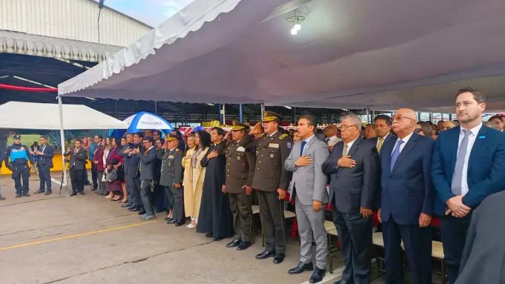 Fiestas de Riobamba 2025: la ciudad celebró la Sesión Solemne en EP-EMMPA