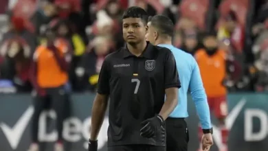 Jeremy Arévalo: su técnico lo defiende de Beccacece.