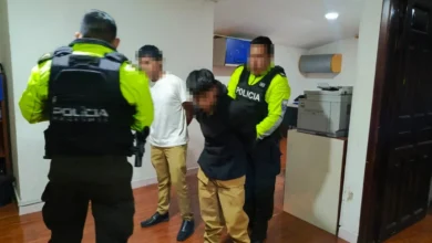 Menores de edad roban en Guano a persona de 83 años en su local