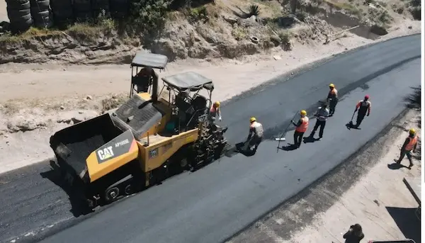Municipio Riobamba pide competencias para asfaltado en Cacha