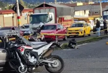 Instalación de semáforos en calles de alto riesgo en Ambato.