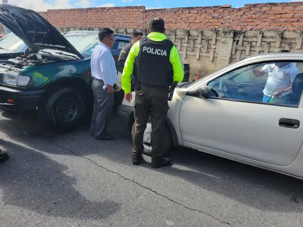 Operativo Sorpresa en Riobamba: descubren irregularidades en los vehículos