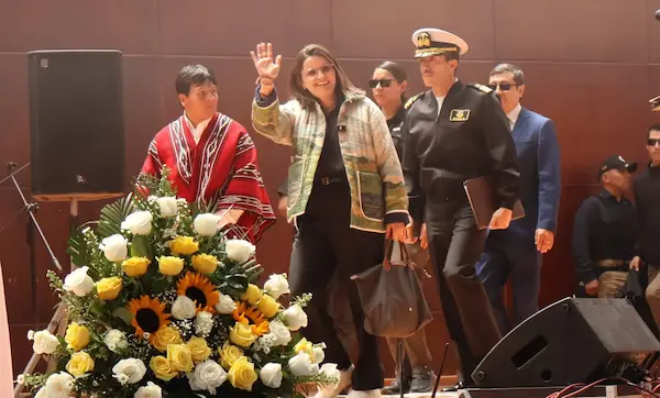 Presidenta encargada María José Pinto visitó Riobamba