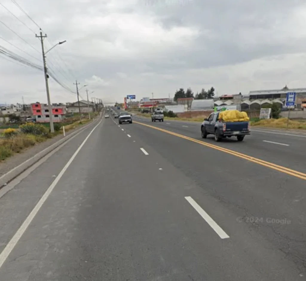 Proyecto de iluminación en la Panamericana Norte de Salcedo.