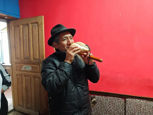 Salvador Quishpe alerta: la consulta popular de Noboa busca privatizar derechos