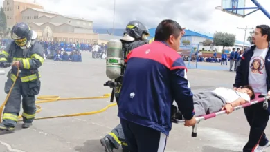 Simulacro de incendio en instituciones educativas de Riobamba