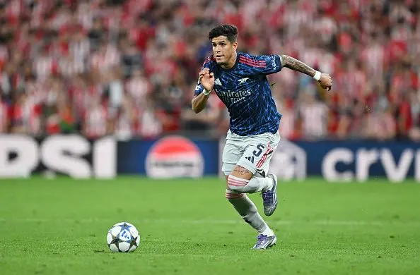 Slavia Praga vs Arsenal: Hincapié titular en la Champions League.