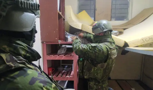 Ejército desarticula red de delincuencia organizada en Riobamba y Guano