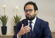 Édgar Lama niega cobros indebidos en el IESS y acusa al correísmo