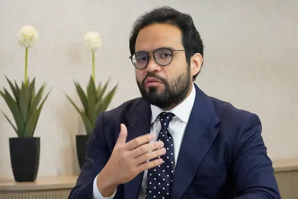 Édgar Lama niega cobros indebidos en el IESS y acusa al correísmo