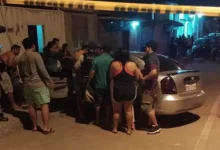 Hombre muerto a tiros cuando ingresaba carro a su casa