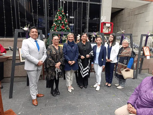 Exposición de pintura por el 25N: Cecilia Piedra presentó sus obras