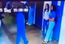 Estudiante de 16 años apuñala a compañera tras denunciar bullying