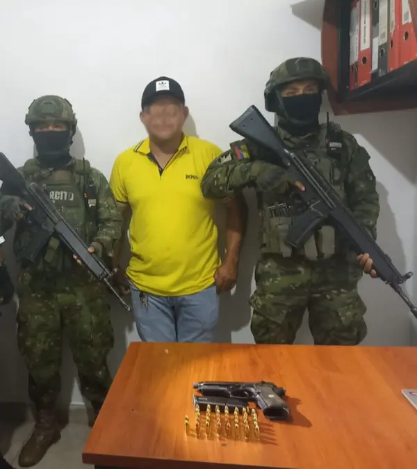 Este ciudadano deberá explicar a la Justicia qué hacía con el arma y las municiones