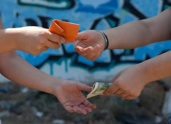 Hombre y mujer de Riobamba 10 años a la cárcel por drogas