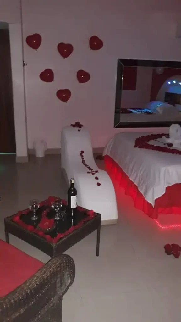 Al parecer, la joven pensó que solo fueron sanamente a tomar en el motel