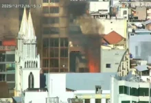Incendio de edificio en pleno centro de Ambato