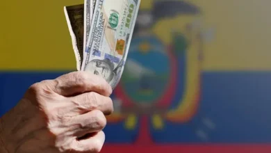 Salario básico 2026 en Ecuador se debate el alza en el sector laboral
