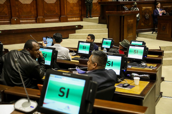 Asamblea Nacional investiga matrículas ilegales, casos alcanzan a Chimborazo