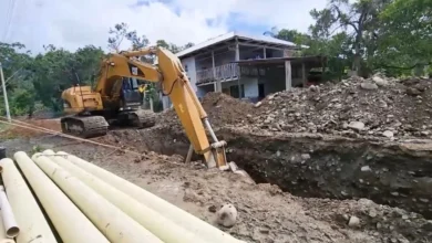 Construcción de alcantarillado en comunidades de Gualaquiza.