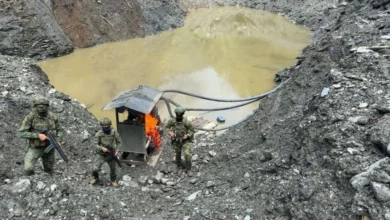 Militares desarticulan campo de minería ilegal en Gualaquiza.