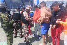 Ejército refuerza seguridad en traslado de presos desde Riobamba
