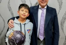 Stalin Aldas entrega balón de Kendry Páez como padrino del Mundialito
