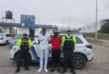 Robo de vehículo deja 2 detenidos en operativo contundente