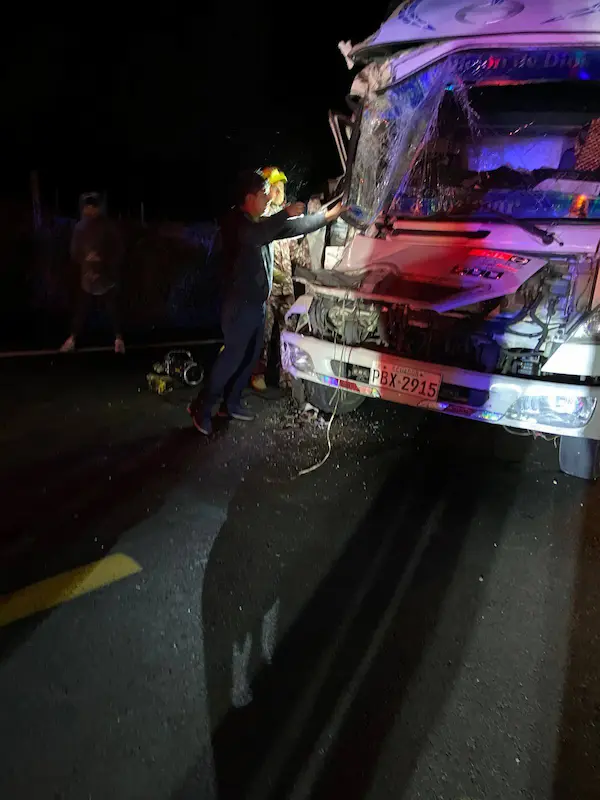 Los destrozos daban cuenta de lo fuerte del impacto