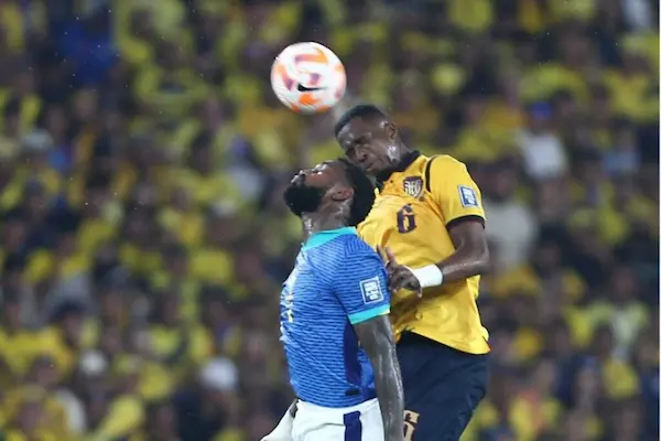 Sus destacadas participaciones en la Selección Ecuatoriana lo pusieron en la órbita del planeta fútbol