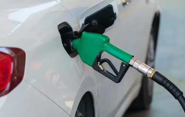 Nuevos precios de gasolina y diésel en Ecuador: valores oficiales
