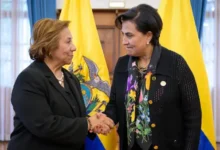 Cancilleres de Ecuador y Colombia inician diálogo en Panamá