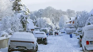 Europa bajo nieve: temporal invernal colapsa vuelos y deja víctimas mortales
