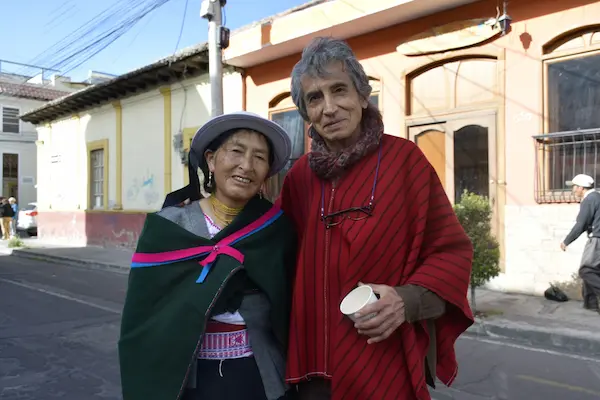 Mama Shalva, Elena Coro; Yaya Carnaval, Jorge Sánchez