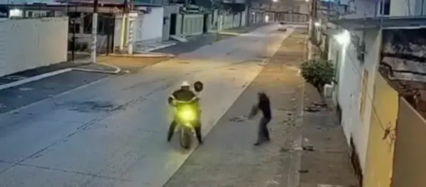 Hombre frustra asalto y ahuyenta a delincuentes armados