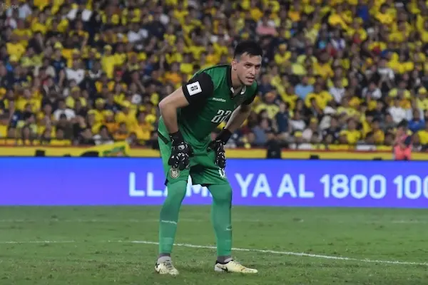 El arquero riobambeño en la selección ecuatoriana.