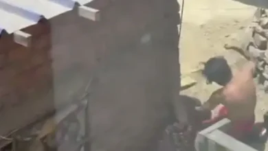 Video | Hombre agrede brutalmente a su madre de 69 años