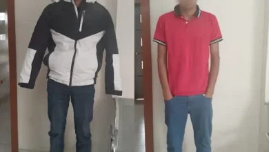 Hombre y joven de 16 años detenidos por robo en Riobamba