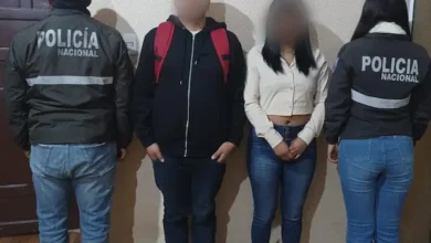 Hombre y mujer de Riobamba detenidos por robo a personas