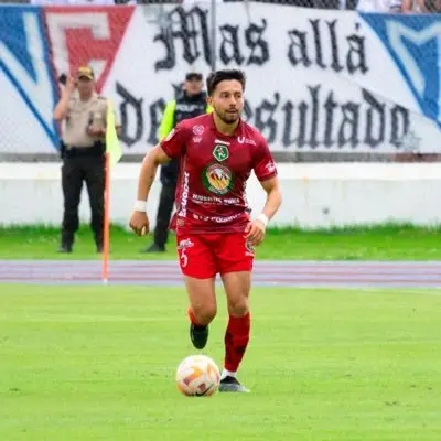 El volante Nicolás Dávila se queda en Mushuc Runa.