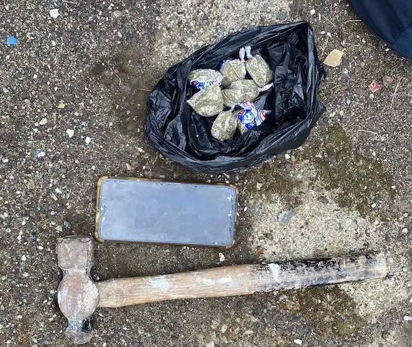 Ejército detiene a ciudadano y decomisa droga durante control estratégico