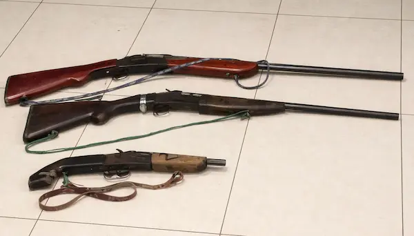 Operativo militar deja 2 detenidos y armas decomisadas