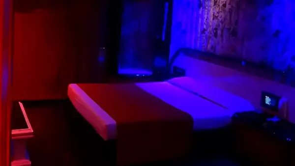 El trío habría ido a un hotel