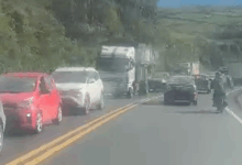 Vía Ambato–Riobamba con tráfico colapsado